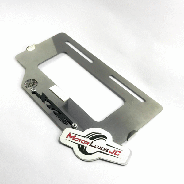 Portaplaca Cromo "XTZ" + 3D NEGRO - Imagen 2