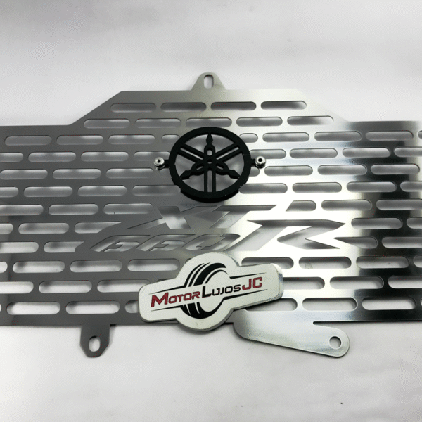 P. Radiador Cromo "XT 660R" + 3D NEGRO - Imagen 3