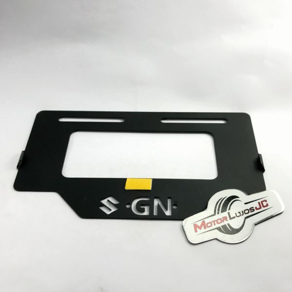Portaplaca Negro "GN" - Imagen 2